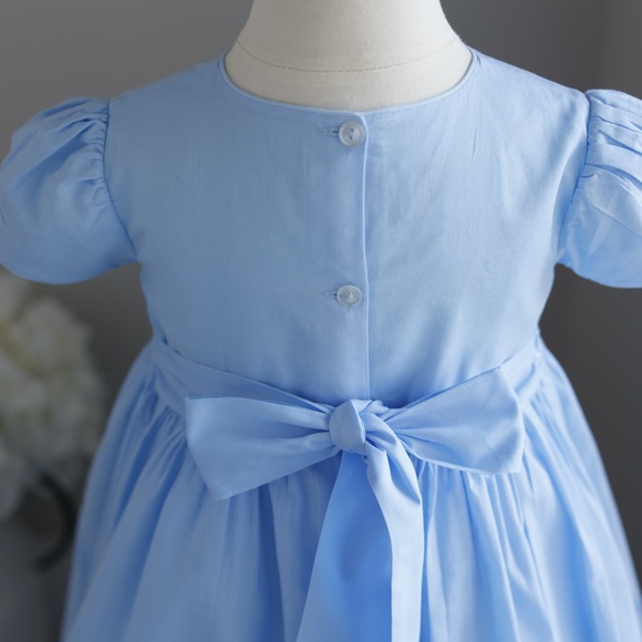 Strasburg Dress Smocked Blue Size 2/3 Embroidery Portrait BEAUTIFUL RARE BLUE - Picture 6 of 6